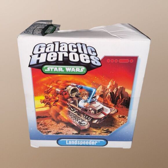 NIB Hasbro Star Wars Galactic Heroes Convertibles Land Speeder Luke Figure Set - Picture 2 of 11